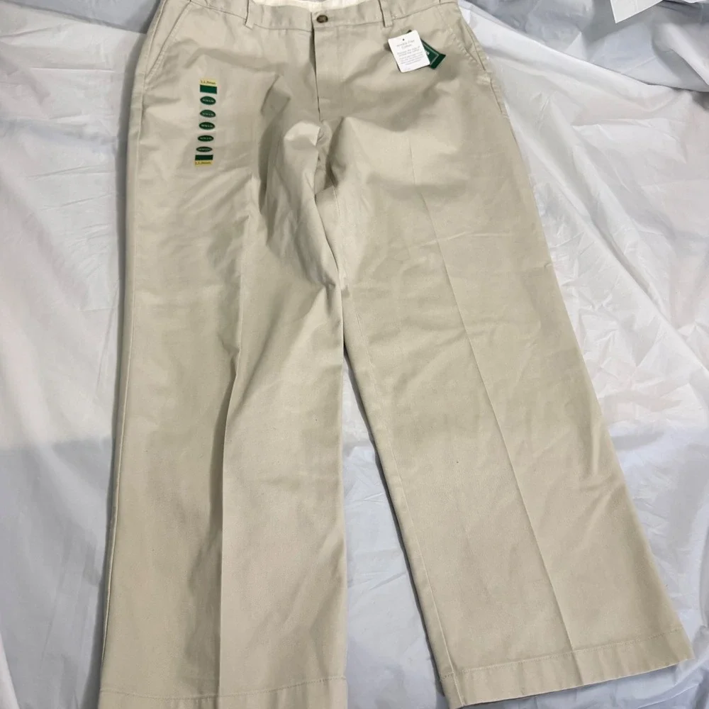 LL Bean Mens Double L Chino Khaki Pants 38x30 Wrinkle Free Cotton Comfort Waist